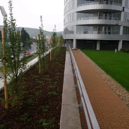 Appartamento Three Towers With Parking Bratislava